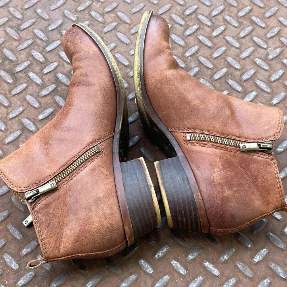 Lucky Brand Women Ankle Boots Brown Genuine Leather Shoes Zip Closure Size 6.5M - Picture 6 of 10